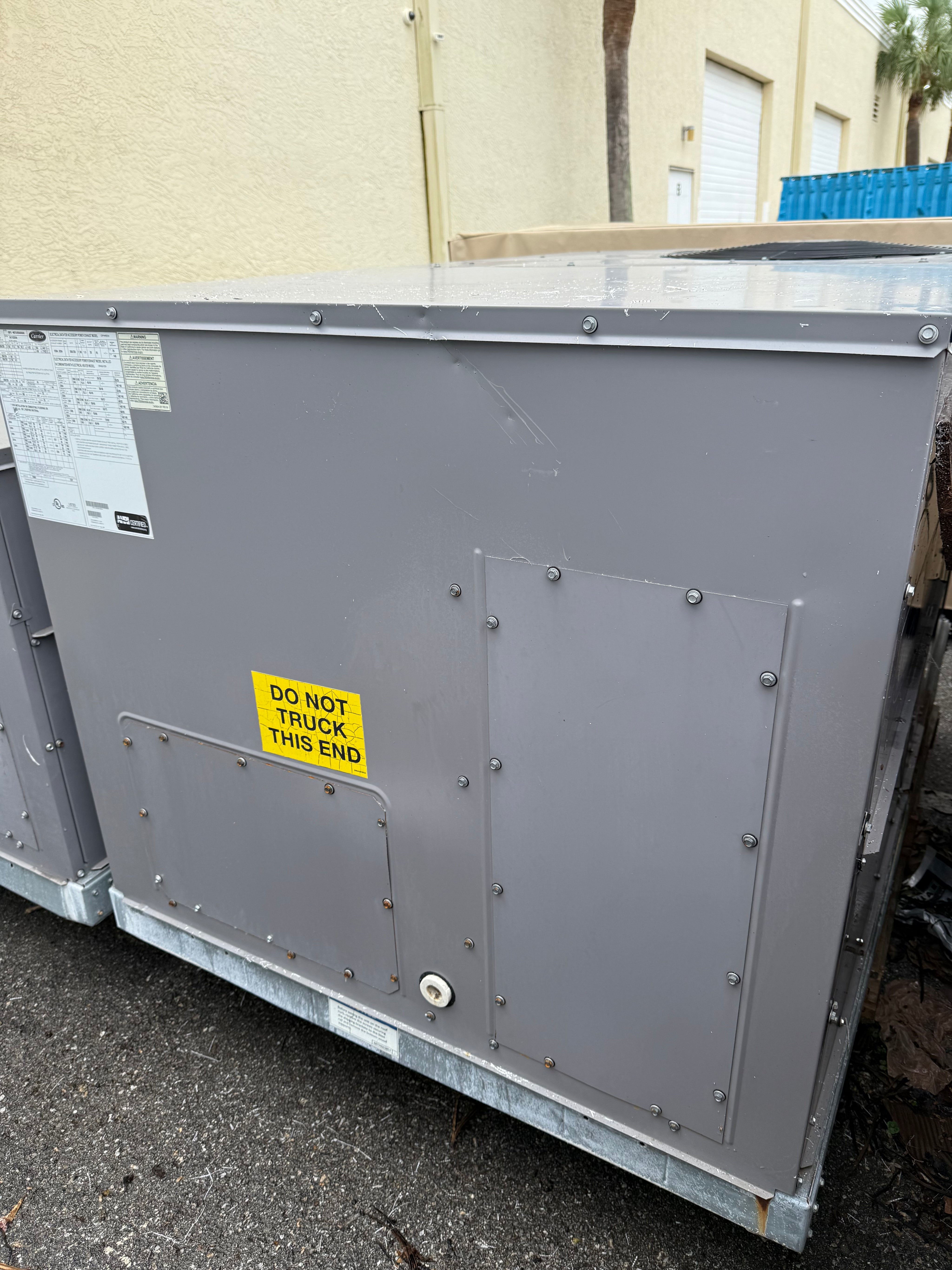 Weathermaker Combo Used Carrier Weathermaker 6-Ton R410A Rooftop Packaged Unit 50FC-M07A2 ...